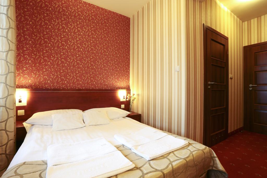 Hotel Restauracja Browar Lwow W Lublinie Cameră foto